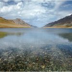 შავი კლდეების ტბა